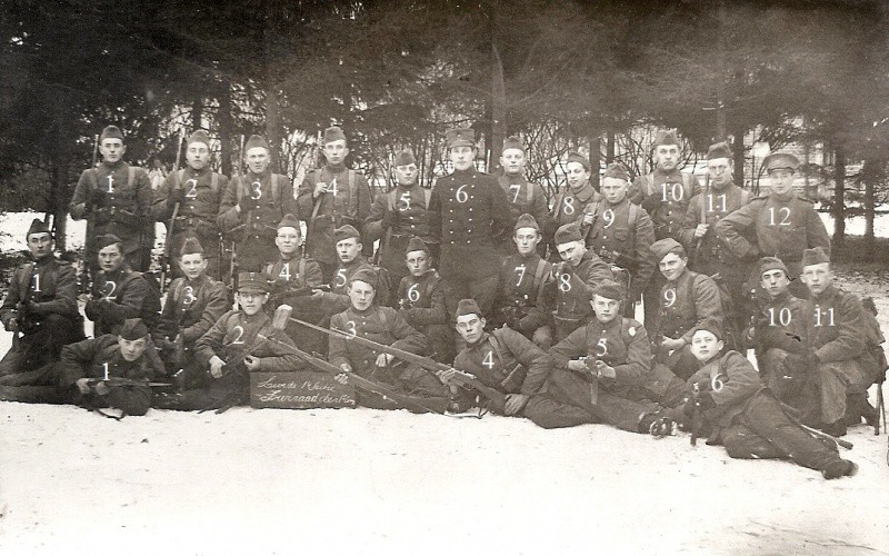 1e Sectie van de 1e Compagnie (foto op stormbaan bij Molenveld Groesbeekseweg Nijmegen)