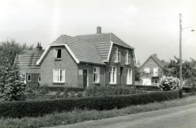 66 Woonhuis fam Hendrik Pikkemaat-Marie Beene Lattrop, foto jaren '60