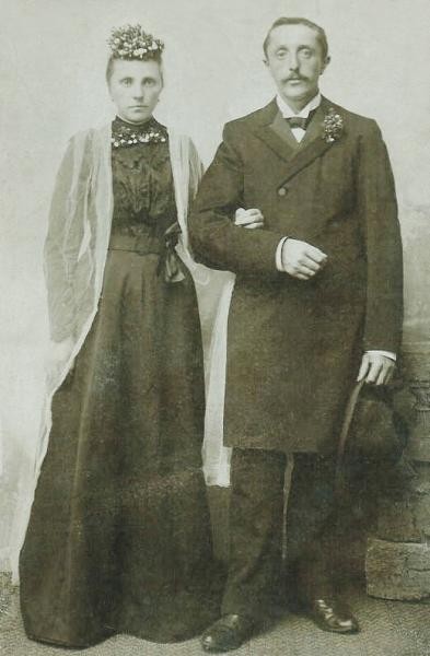 1 Bernardus  van  Deth en Maria Engelina Ruel Lattrop 1902