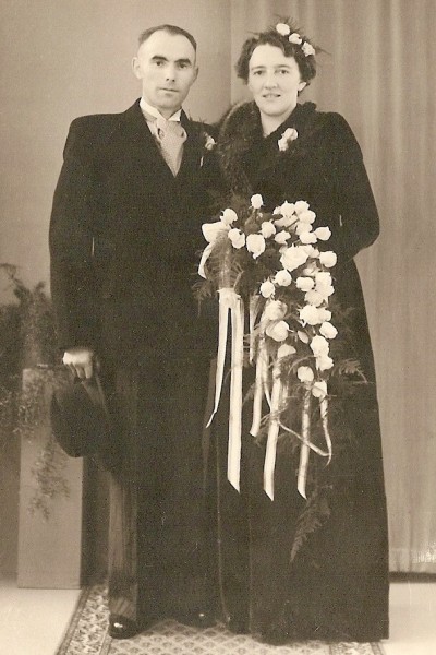 107 Hendrik van der Ham (Bommerd) en Marie Groeneveld (BennaadszienHannes) 1951