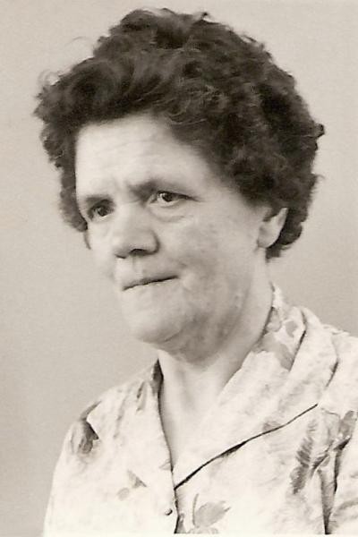 9 Johanna Aleida (Hanna) Bodde (Stokn Hanna) Lattrop 1909-1979