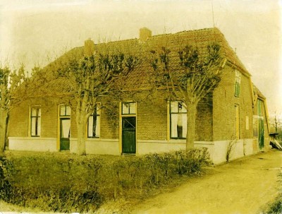 92 Jongkindhuis Lattrop herbouwd ca. 1850 aan de Disseroltweg, afgebroken in 1959.