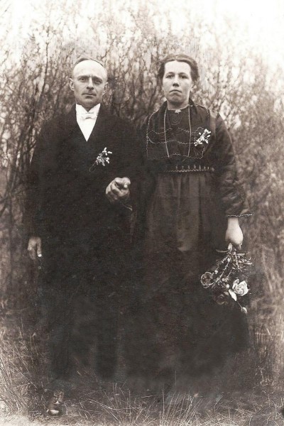 24 Gradus Joannes ten Brink en  Berendina Maria Groeneveld   (ool Kienhoesboer)  Tilligte 1926