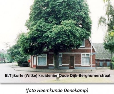 B.Tijkorte (Witke) kruidenier Oude Dijk-Berghumerstraat 1