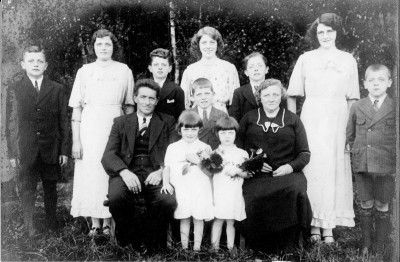 Familie   Keuters Lattrop 17-05-1937 (25 jaar getrouwd)